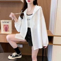 Official photo of polyester 2025 summer thin hooded sun protection clothes for women loose long-sleeved jacket top