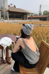 Sexy backless sleeveless knitted suspender female summer hot girl slim vest unique exquisite gray top wearing