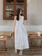 Real shot!  Holiday style white lace suspender skirt for women Korean style sweet V-neck single-breasted dress