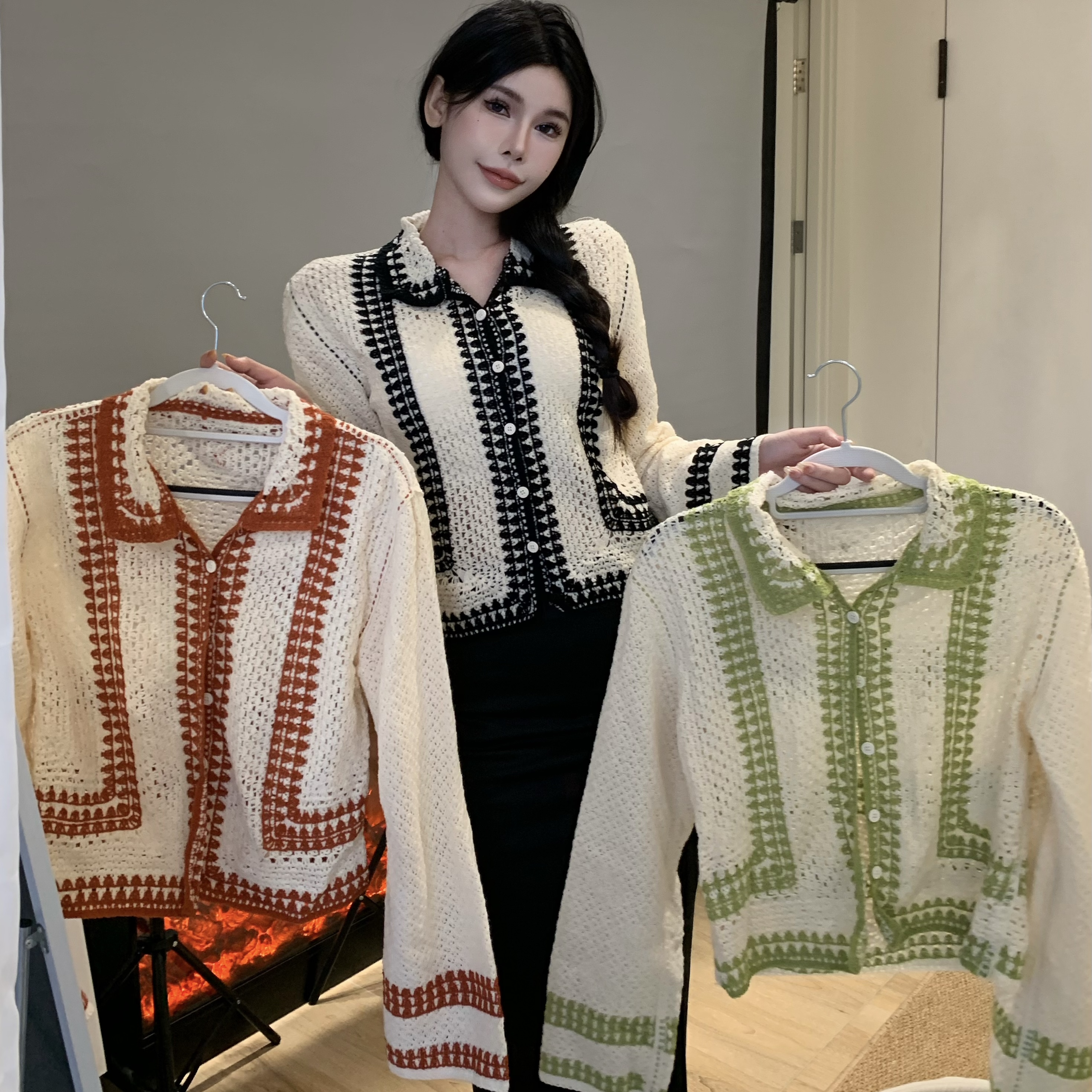 New contrasting striped soft body short jacket casual and full of small fragrance knitted cardigan jacket