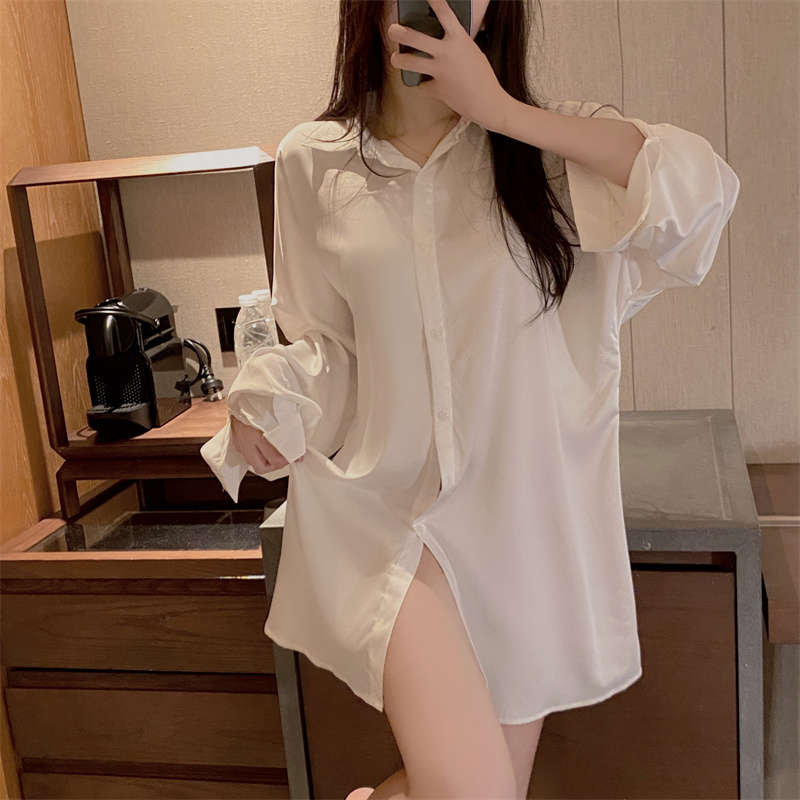 Real-life new white shirt, long-sleeved nightgown, sexy ice silk pajamas, can be worn outside with backless home clothes