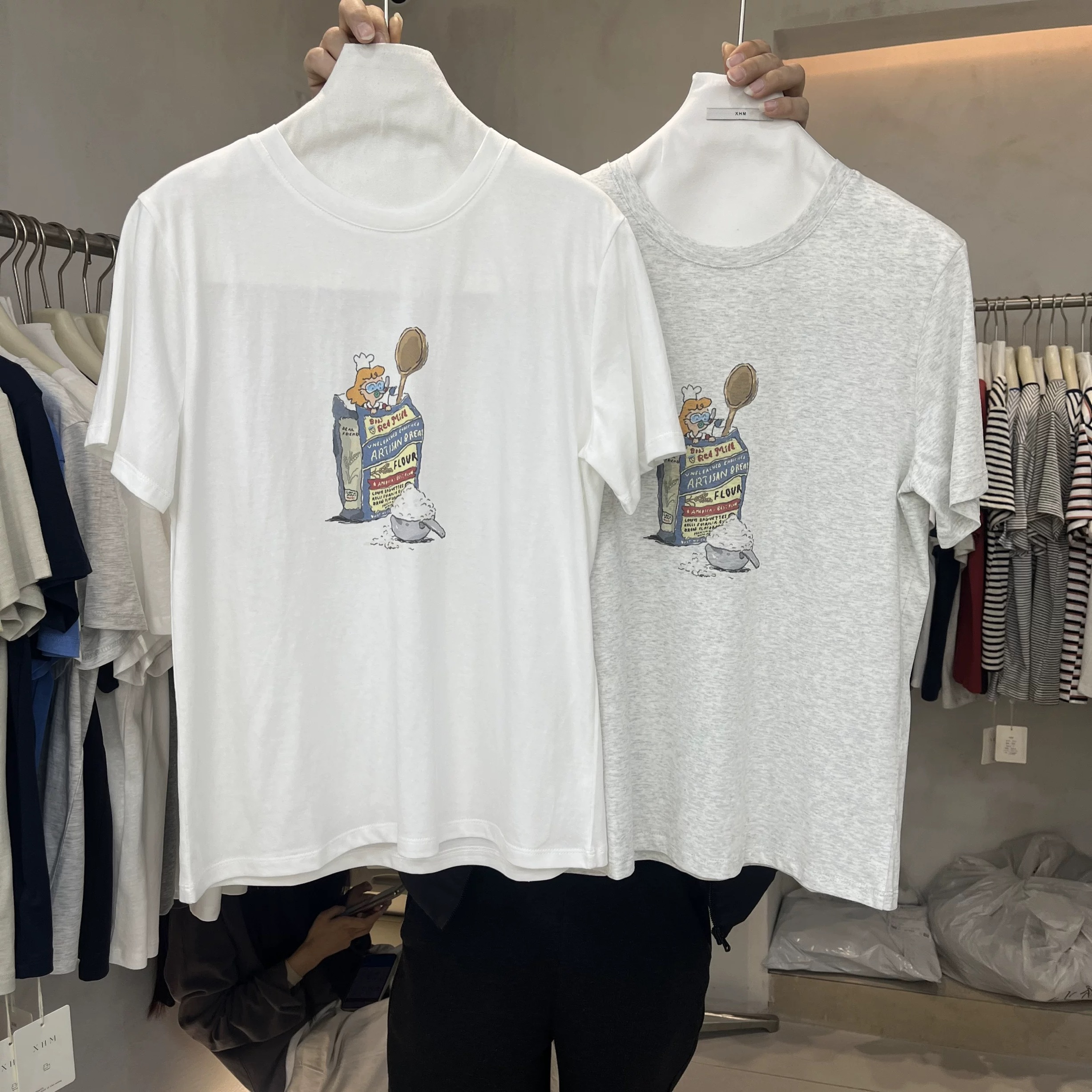 200g combed and tight spun in 2025, pure cotton back bag strip, spring and summer loose shoulder printed short-sleeved T-shirt