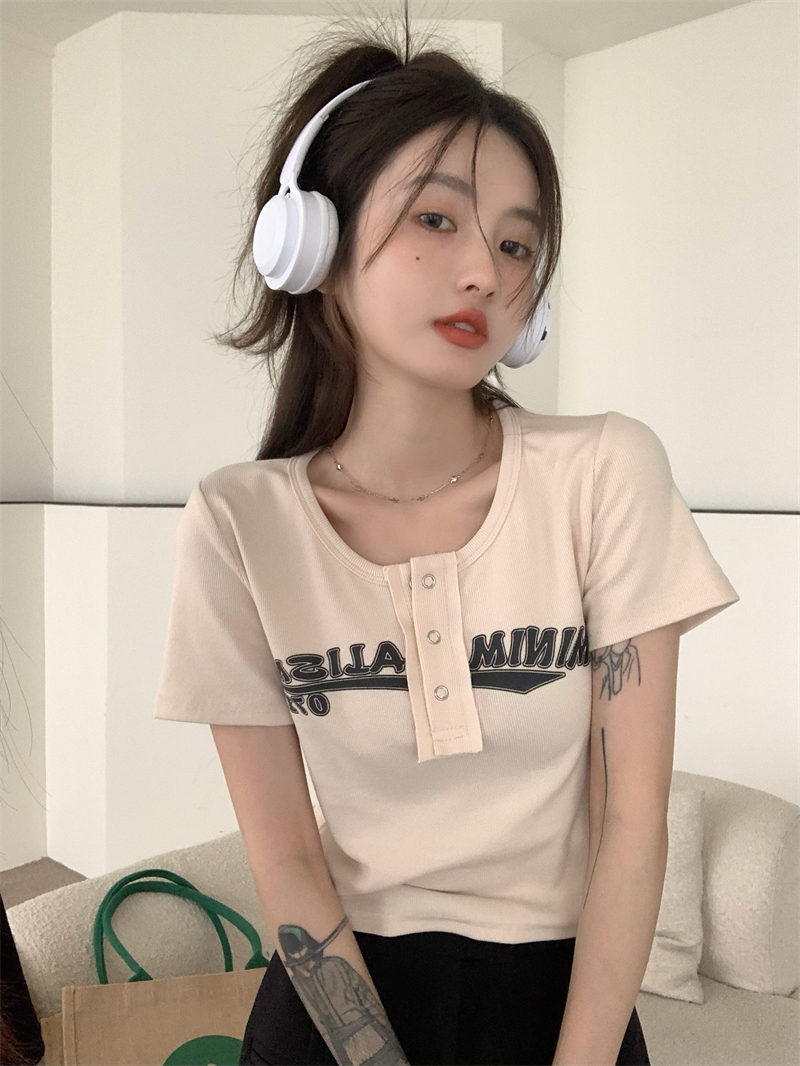 Sweet and spicy letter printed short-sleeved T-shirt for women's design niche and unique short slim top summer
