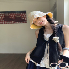 Fake two-piece lace-up contrasting color spliced ​​sleeveless shirt for women 2025 spring new style design and versatile vest trend