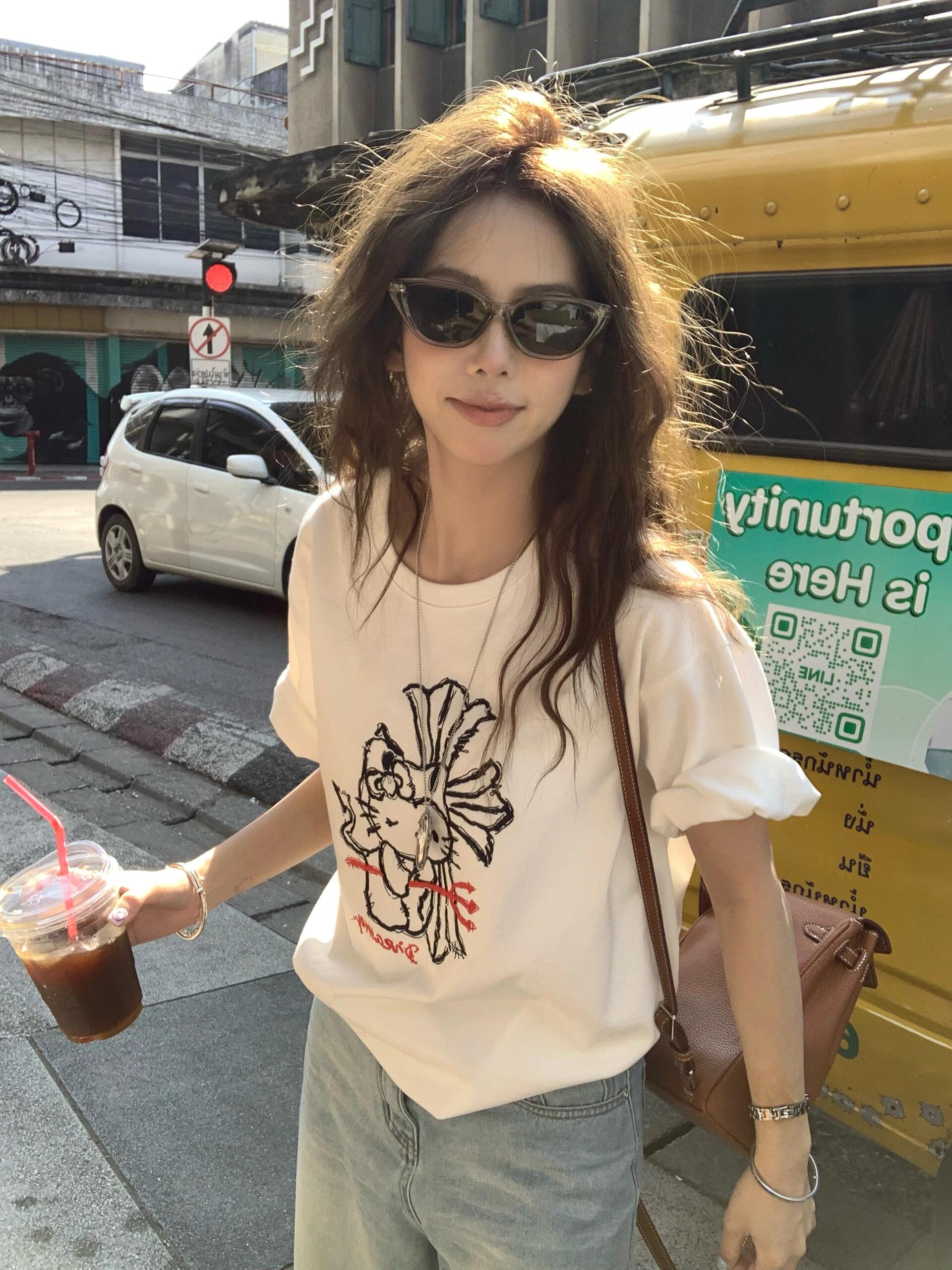 200g combed and tight spun in 2025, pure cotton back bag strip, spring and summer loose shoulder printed short-sleeved T-shirt