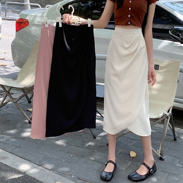 Spring and summer 2025 new women's high waist slim drooping skirt irregular wrinkled slit skirt