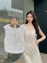 New Chinese style button sleeveless vest for women, summer sweet and spicy layered outer wear, unique and fashionable top