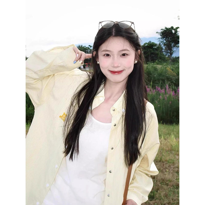 Creamy yellow striped long-sleeved shirt jacket for women in spring and autumn loose design niche embroidered sunscreen shirt cardigan