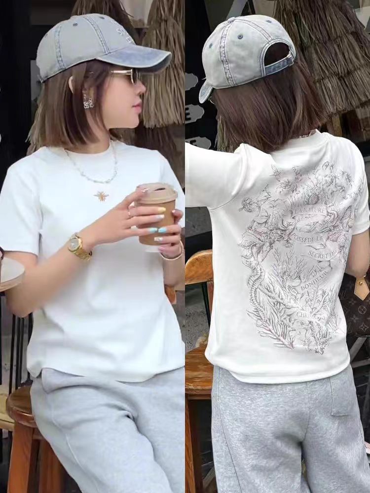 2025 printed front shoulder short-sleeved T-shirt for women in summer new niche American pure cotton slim T-shirt top