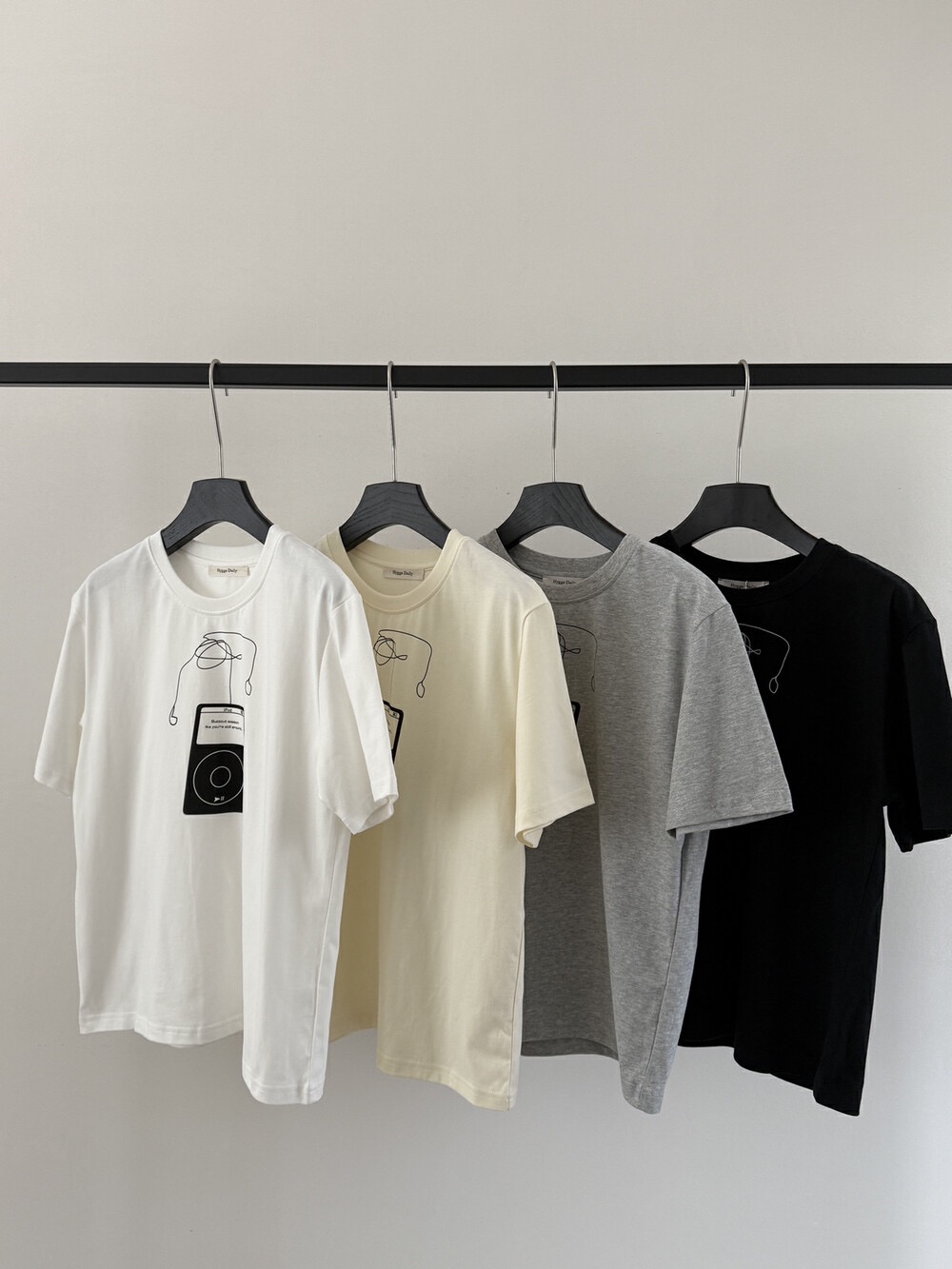 200g combed and tight spun in 2025, pure cotton back bag strip, spring and summer loose shoulder printed short-sleeved T-shirt
