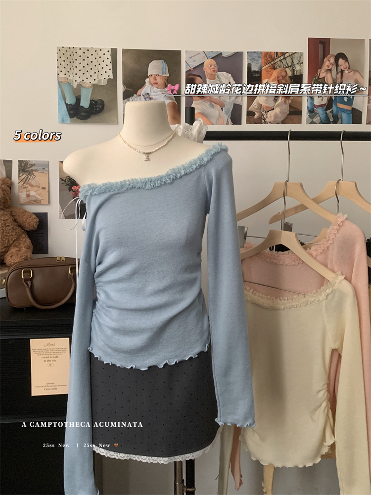 Real shot of 25-year spring dress sweet hot girl lace slanted shoulder long sleeve sweater age-reducing temperament pleated off-shoulder top