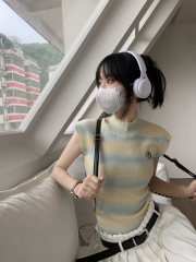 Niche embroidered striped half high neck short sleeve knitted T-shirt for women in summer slim short design sleeveless top