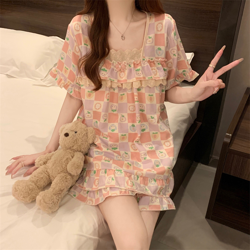 Real shot of 25-year new style princess style pajamas with chest pad cloud cotton Japanese lace short-sleeved shorts home clothes