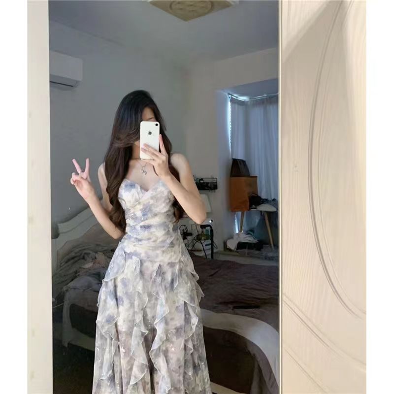 雪紡碎花吊帶連衣裙女夏V領收腰氣質仙女裙性感純欲裙子