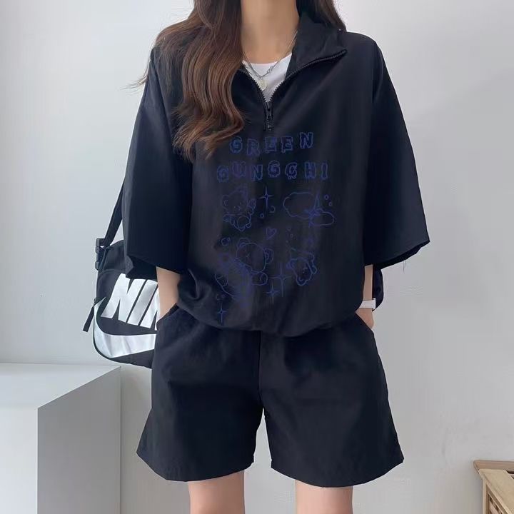 Ladies' Summer 2025 New Short-sleeve Short Shorts Campus Style Cute Girl Running Two-Piece Set