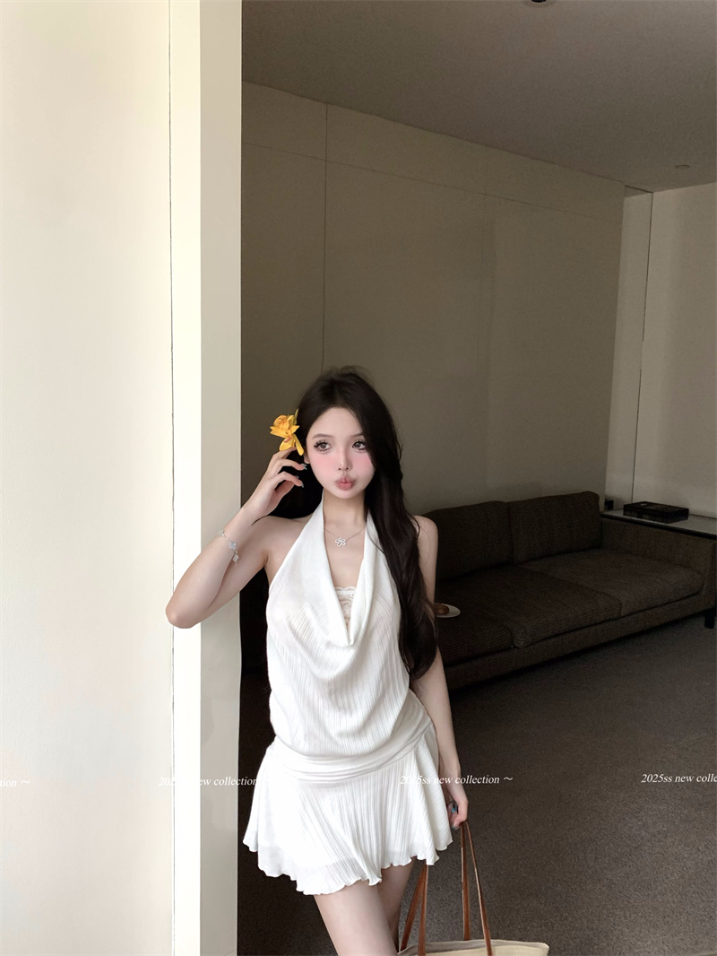 實拍 純欲辣妹風盪領掛脖連衣裙