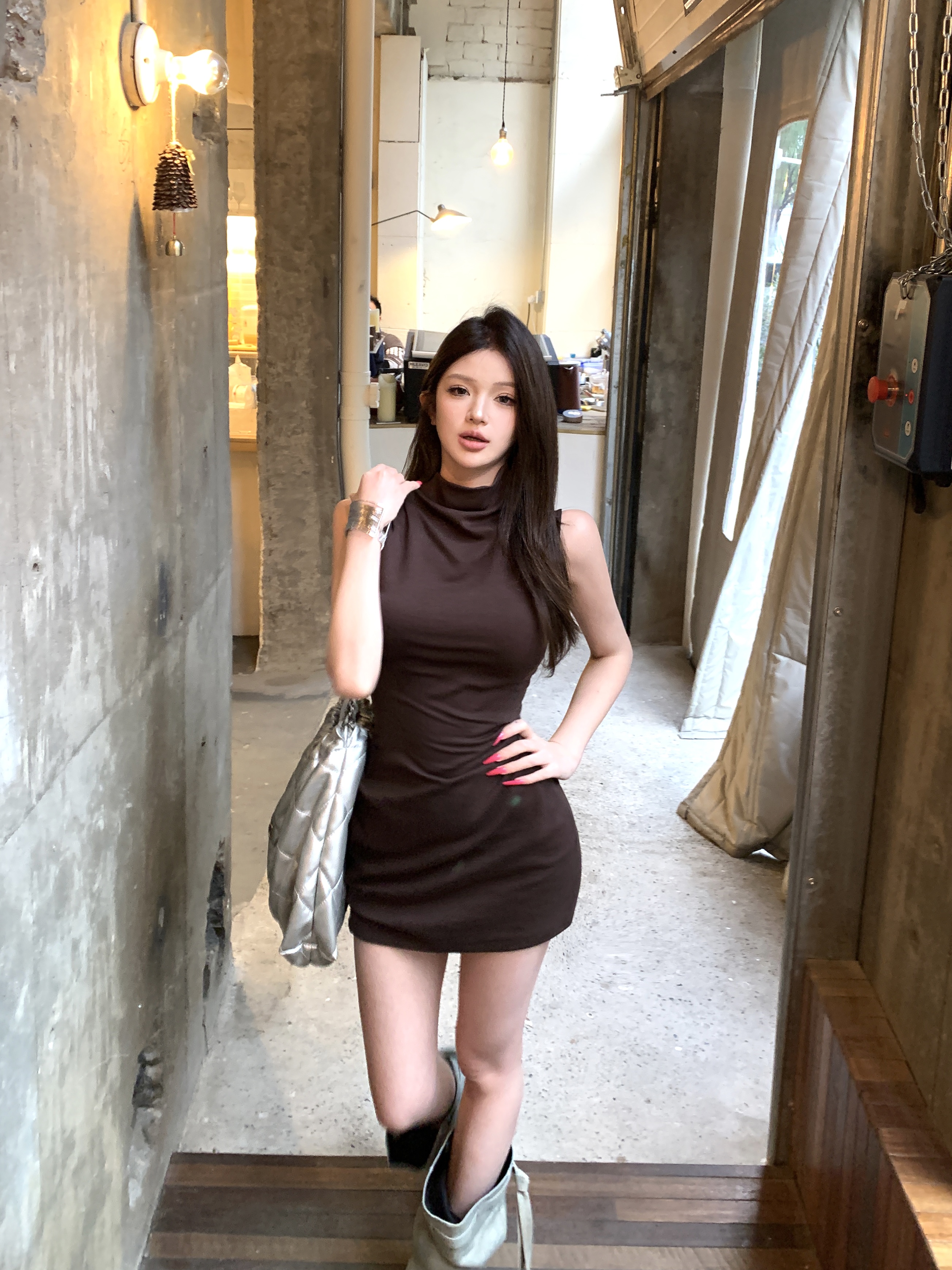 Real shot!  Hot girl vest dress in spring and summer slim waist and slim and fashionable and versatile temperament hip-packing skirt