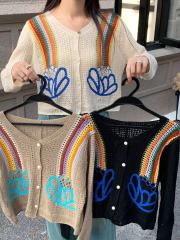 Autumn new retro rainbow jacquard v-neck spliced ​​knitted long-sleeved versatile top