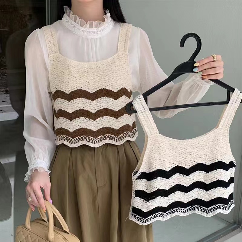 Women's Summer New Year's New Forest Lazy Style Striped Sleeveless Short Knitted Vest Hollow Top Trendy