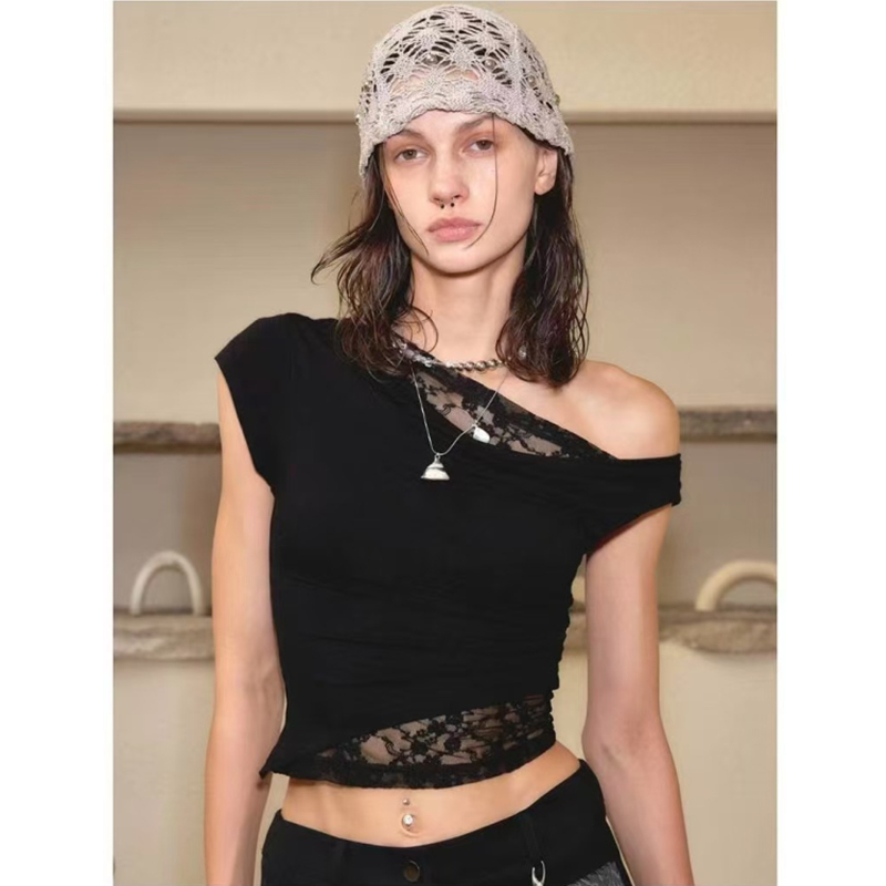 Irregular lace short-sleeved T-shirt for women's summer one-shoulder off-shoulder knitted short solid color top