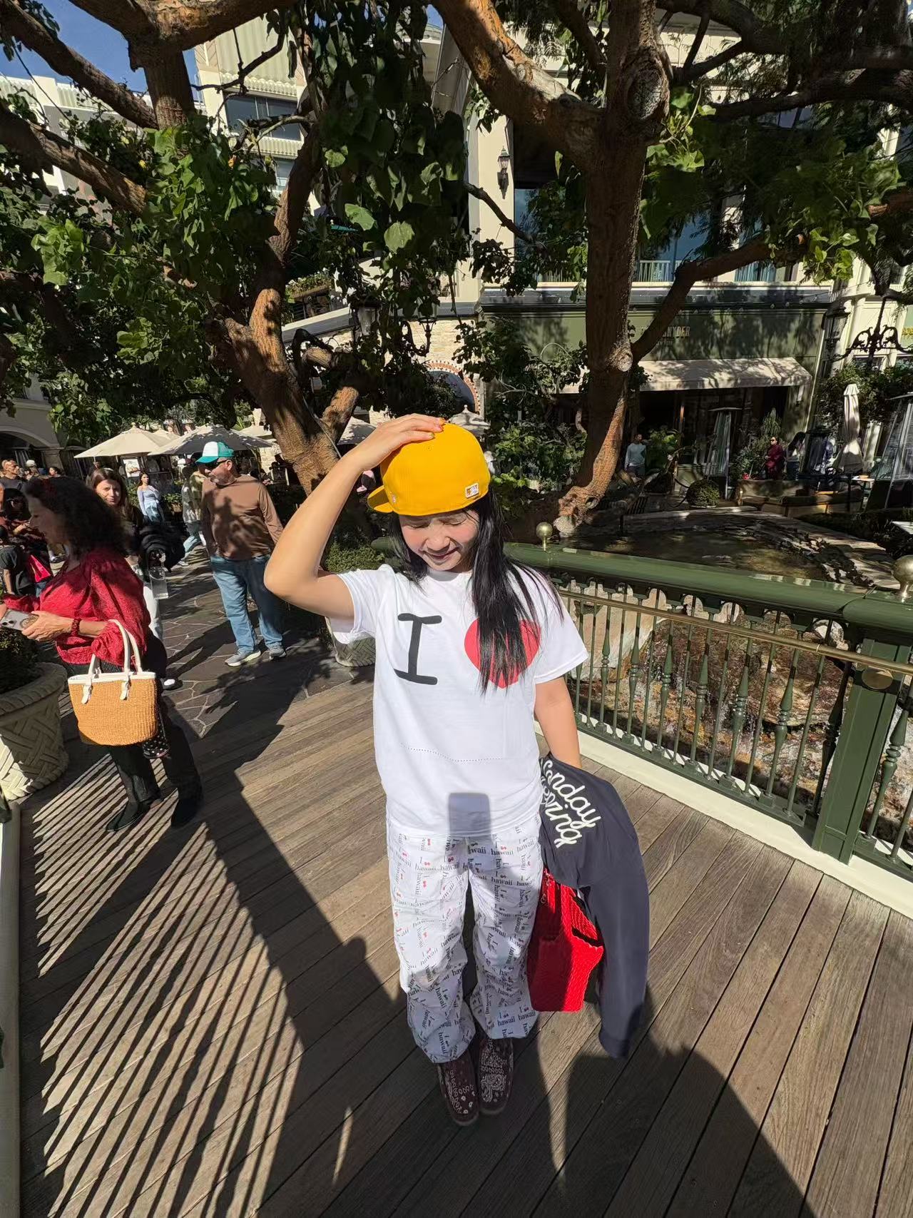 200g combed and tight-fitting sprinkler, pure cotton backpack, spring and summer loose shoulder printed short-sleeved T-shirt