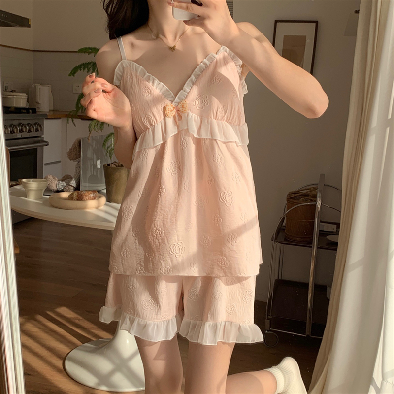 Real shot of 25-year new style with chest pad suspender shorts pajamas female lace home clothes two-piece set