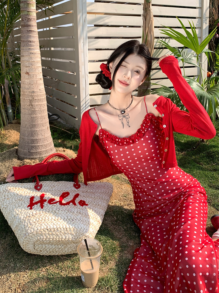實拍 南法假日 波點吊帶連衣裙女早春花邊設計感修身度假長裙