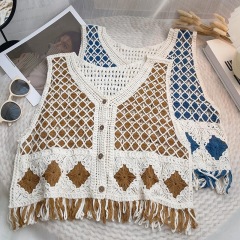 Retro hooked and hollowed-out knitted vest cardigan for women in autumn 2025 versatile V-neck short vest