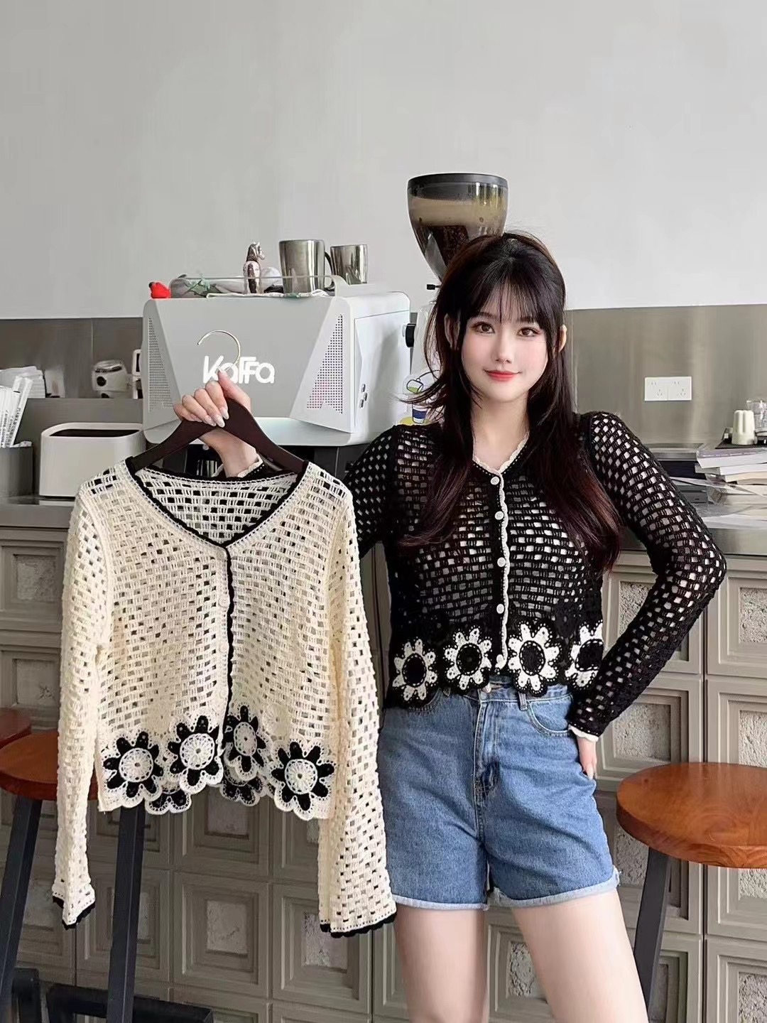 New autumn hollow hook flower sweater for women's fashionable versatile long-sleeved cardigan top