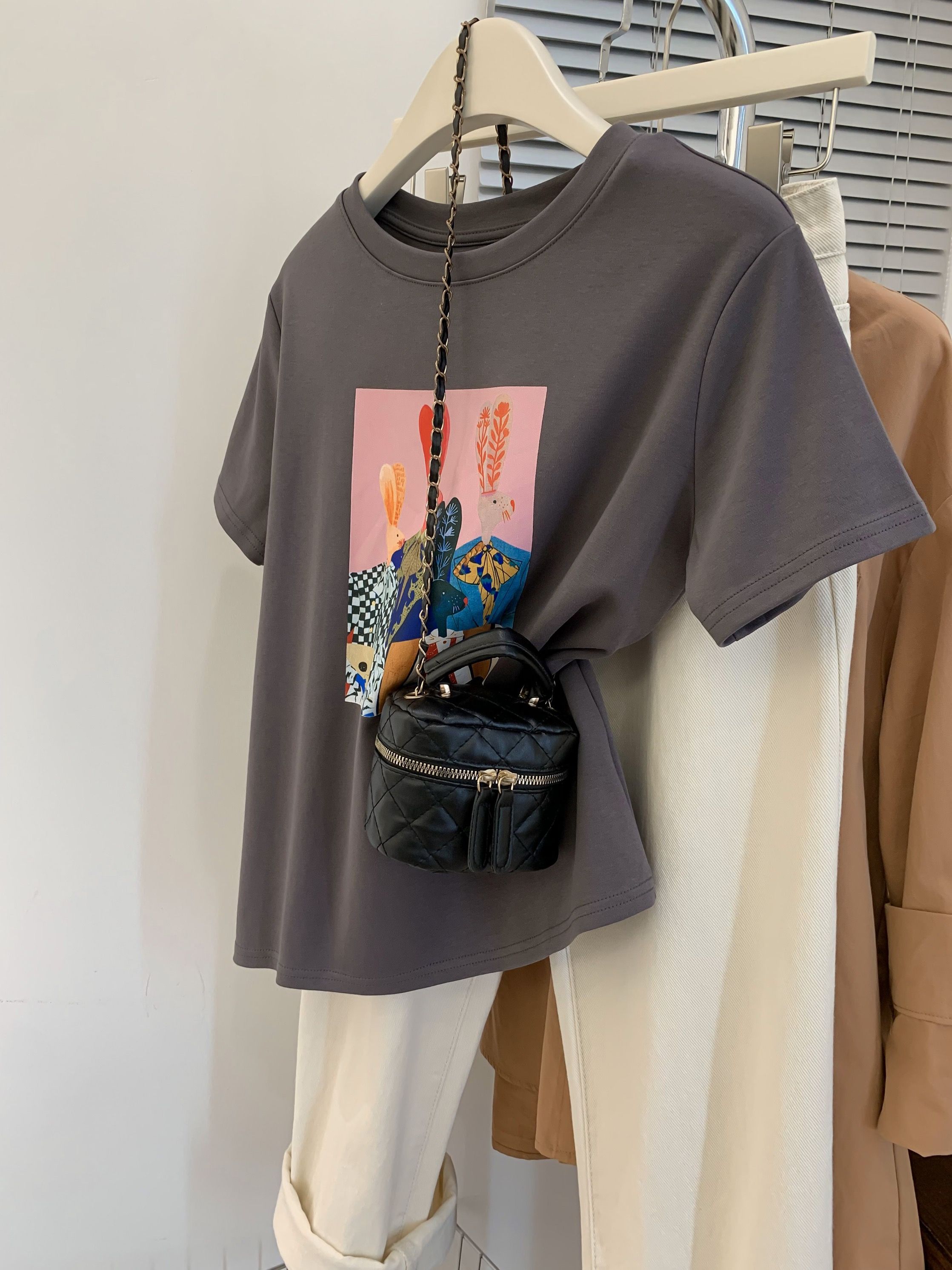 200g combed and tight spun in 2025, pure cotton back bag strip, spring and summer loose shoulder printed short-sleeved T-shirt