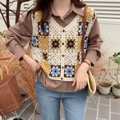Hollow crochet embroidered vest Korean version retro contrast thin layered sleeveless knitted vest top