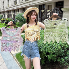 New Korean version retro design sense hook flower hollow square collar vest suspender top for women