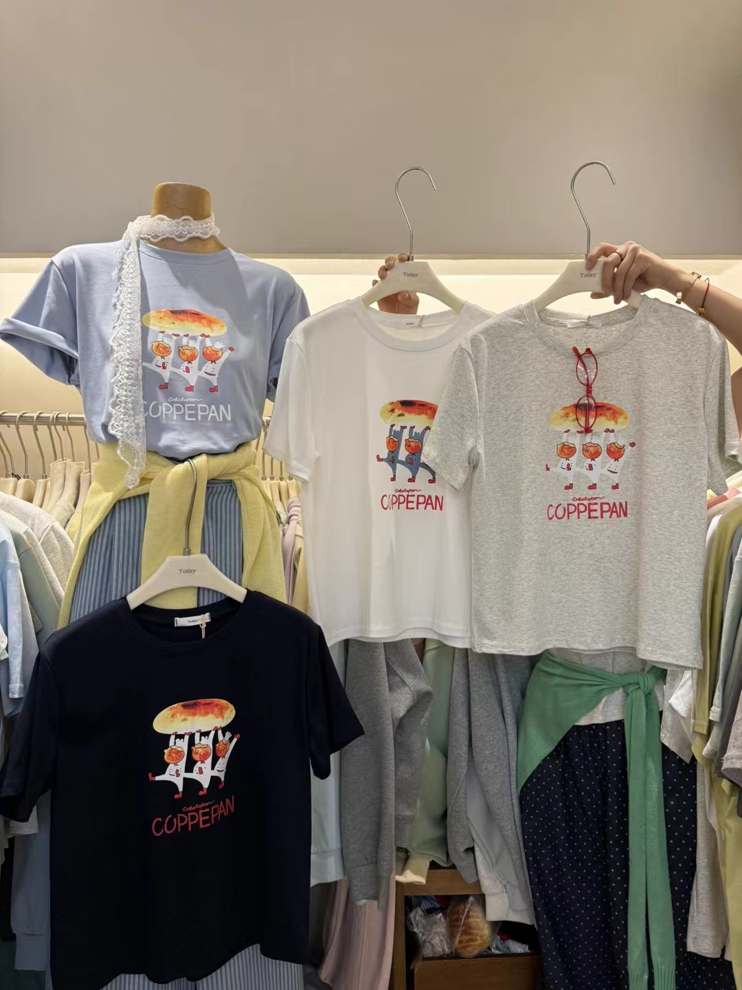 200g combed and tight spun in 2025, pure cotton back bag strip, spring and summer loose shoulder printed short-sleeved T-shirt