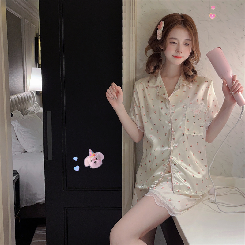 Real photos of sweet Japanese shorts shorts fresh small florals for outdoor wear and nightwear