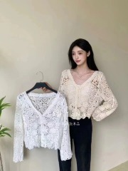 Bohemian retro style travel vacation outfit hollow versatile sweater thin sunscreen cardigan jacket