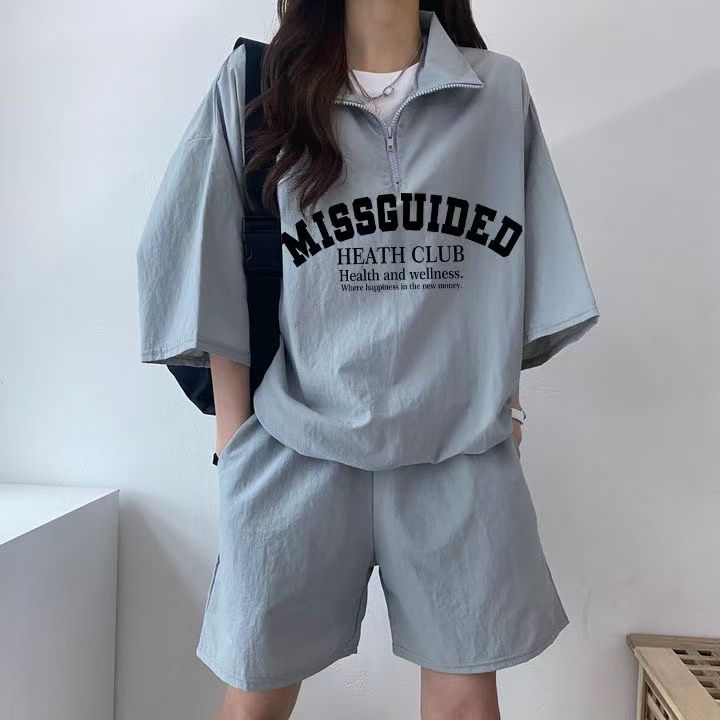 Korean women's sports suit set summer 2025 new short-sleeved shorts campus style cute girl running two-piece