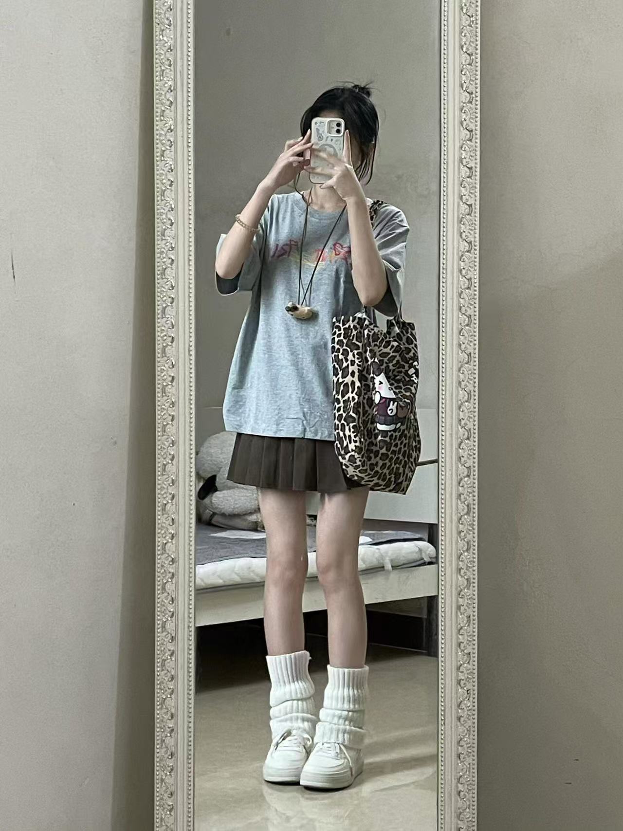 200g combed and tight-fitting sprinkler, pure cotton backpack, spring and summer loose shoulder printed short-sleeved T-shirt