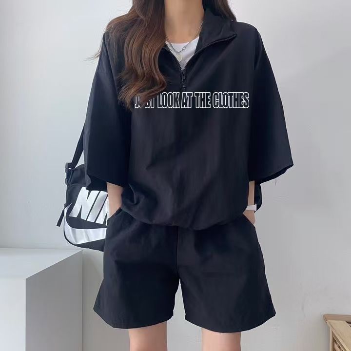 Korean women's sports suit set summer 2025 new short sleeve shorts campus style cute girl running two-piece