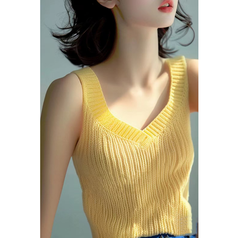 Unique summer v-neck solid color knitted vest for women's design and niche pamine wear sleeveless top