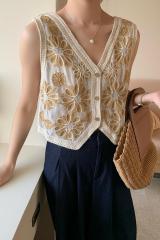 2025 Spring New Vintage Embroidered V-neck Knitted Vest Women's Short Cardigan Vest Sleeveless Vest