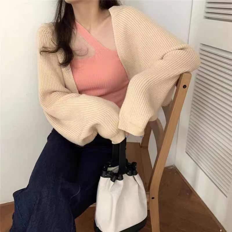 Good fabric New autumn and winter thin long-sleeved short sweater jacket shawl top