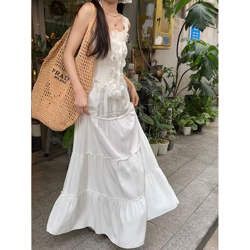 White skirt for women in spring and summer 2025 new high-waisted A-line midi skirt gentle style small fluffy cake skirt
