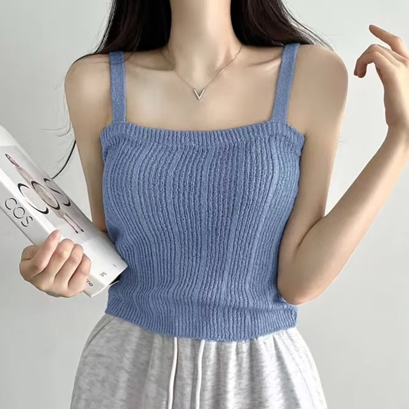 French knitted small suspender vest for women in spring interior design niche outside short slim hot girl top trendy