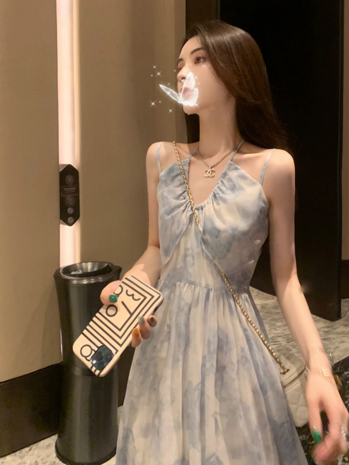 法式碎花掛脖吊帶連衣裙女海邊度假純欲長裙2025夏季新款女裝裙子