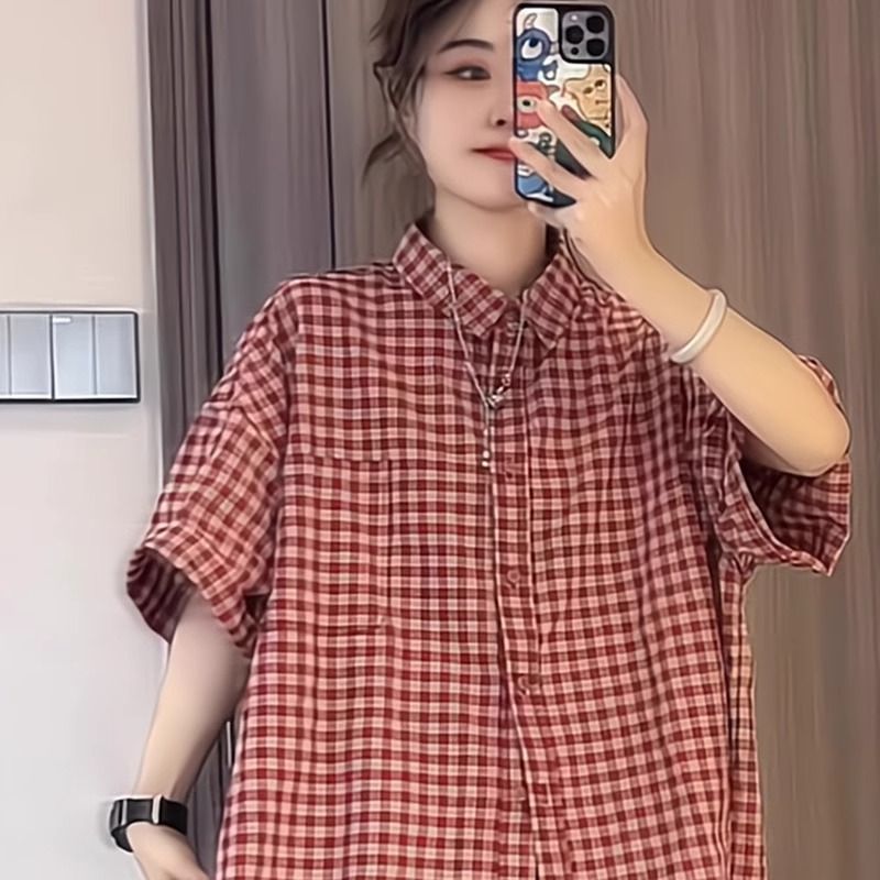 甜美氣質紅格紋短袖襯衫女胖妹妹設計感百搭單排扣上衣