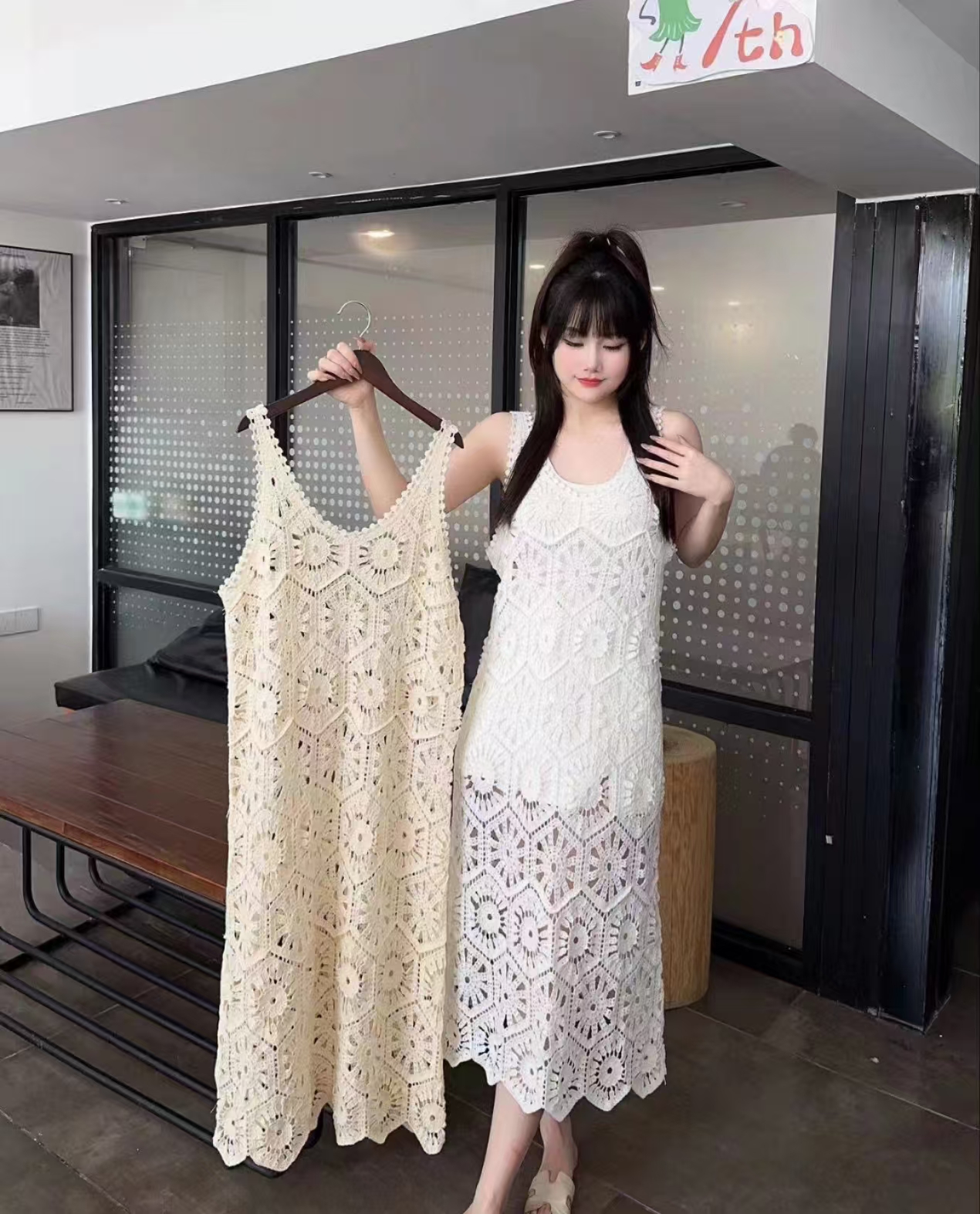 French new retro crochet hollow knitted dress women's dress temperament sleeveless vest suspender skirt