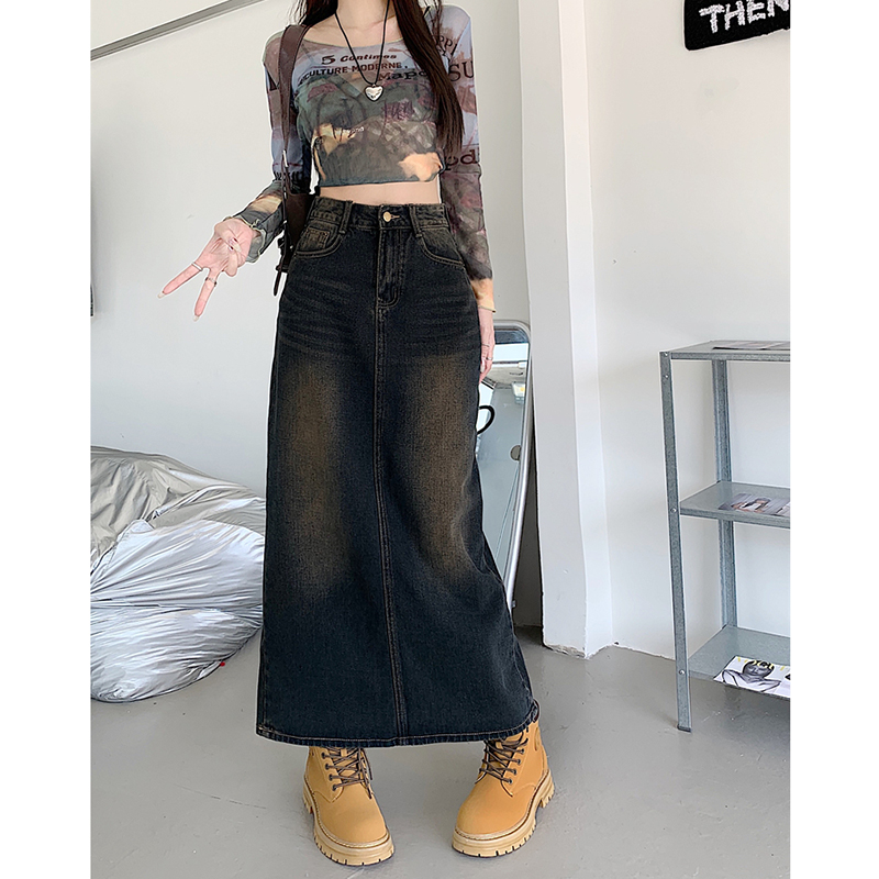 Slit denim skirt for women in spring and summer new high-waist design niche slim A-line versatile mid-length denim skirt