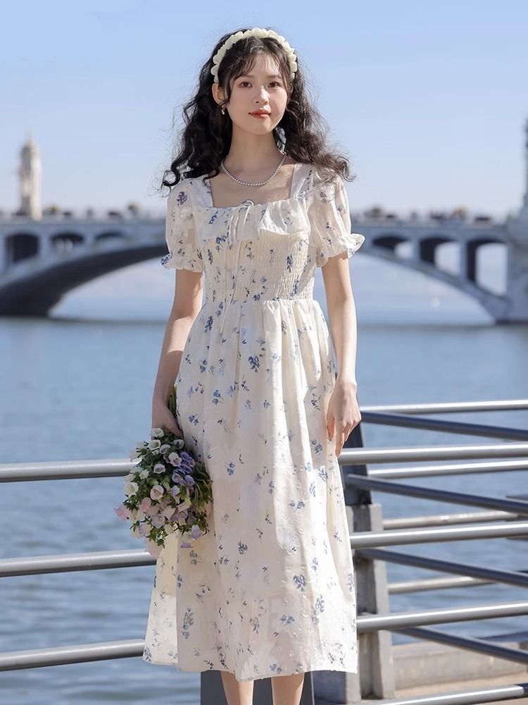 桔梗裙方領小清新碎花裙森系2025印花泡泡袖初戀仙女短袖連衣裙夏