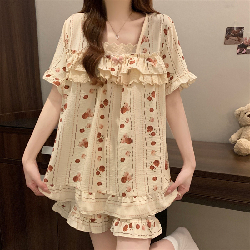 Real shot of 25-year new pajamas for women in summer cloud cotton suit sweet princess style with chest pad home clothes
