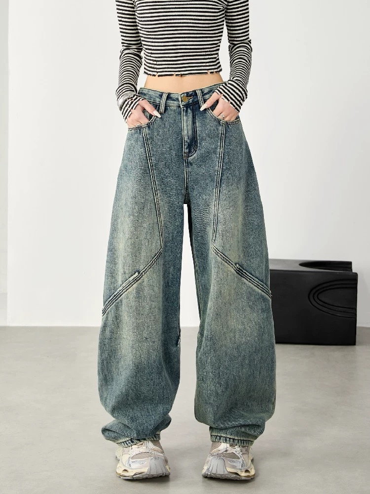 American retro scimitar jeans for women in spring 2025 new high-waist wide-leg pants design niche high street pants